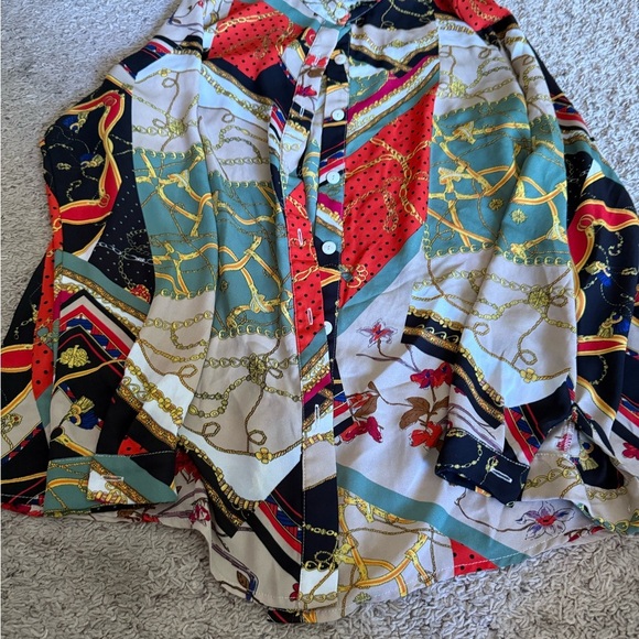 Fashion Nova Beige and Gold Patterned Shirt - Picture 1 of 4